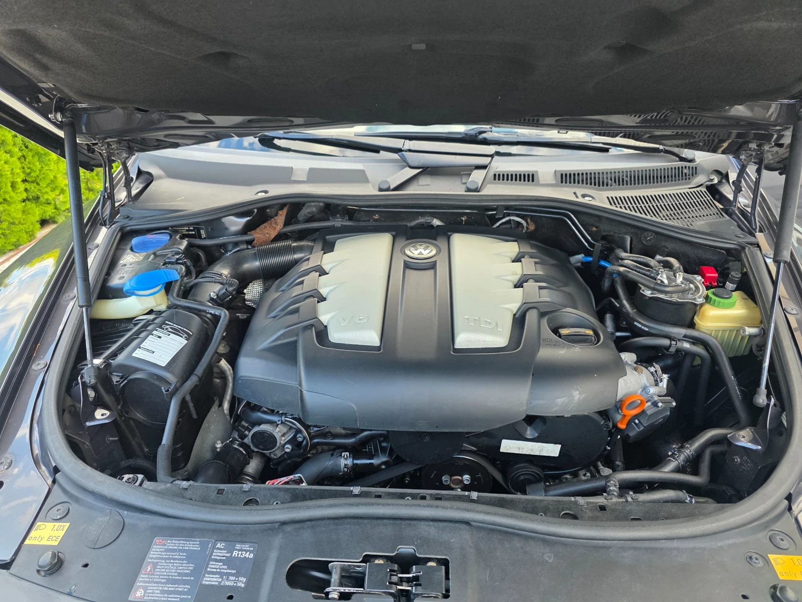 VW Touareg 3.0 TDI FACE , снимка 17 - Автомобили и джипове - 55667883