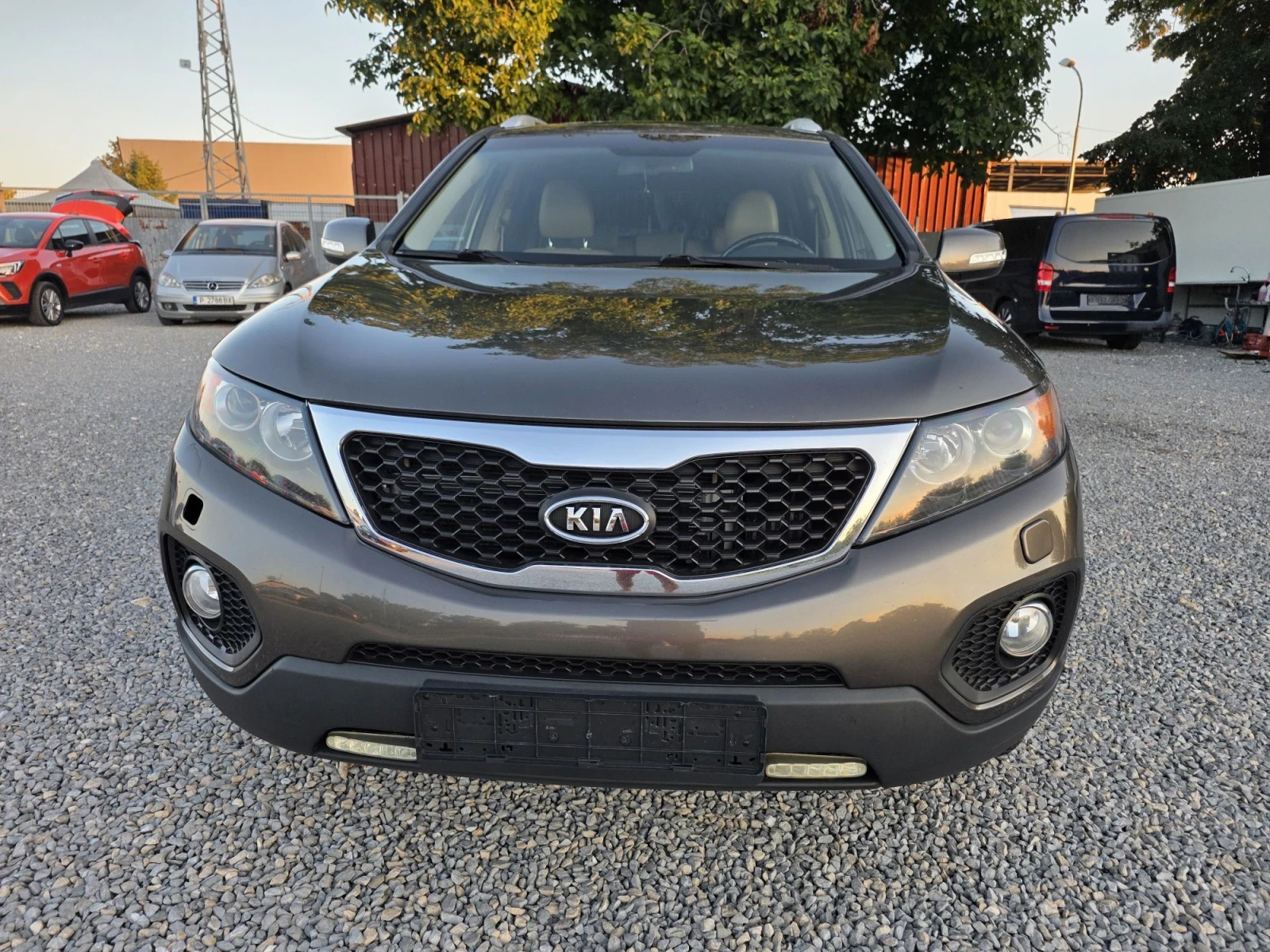 Kia Sorento 2.2crdi 197p.s Кожа , Нави, Камера, Кейлес, , снимка 2 - Автомобили и джипове - 55729622