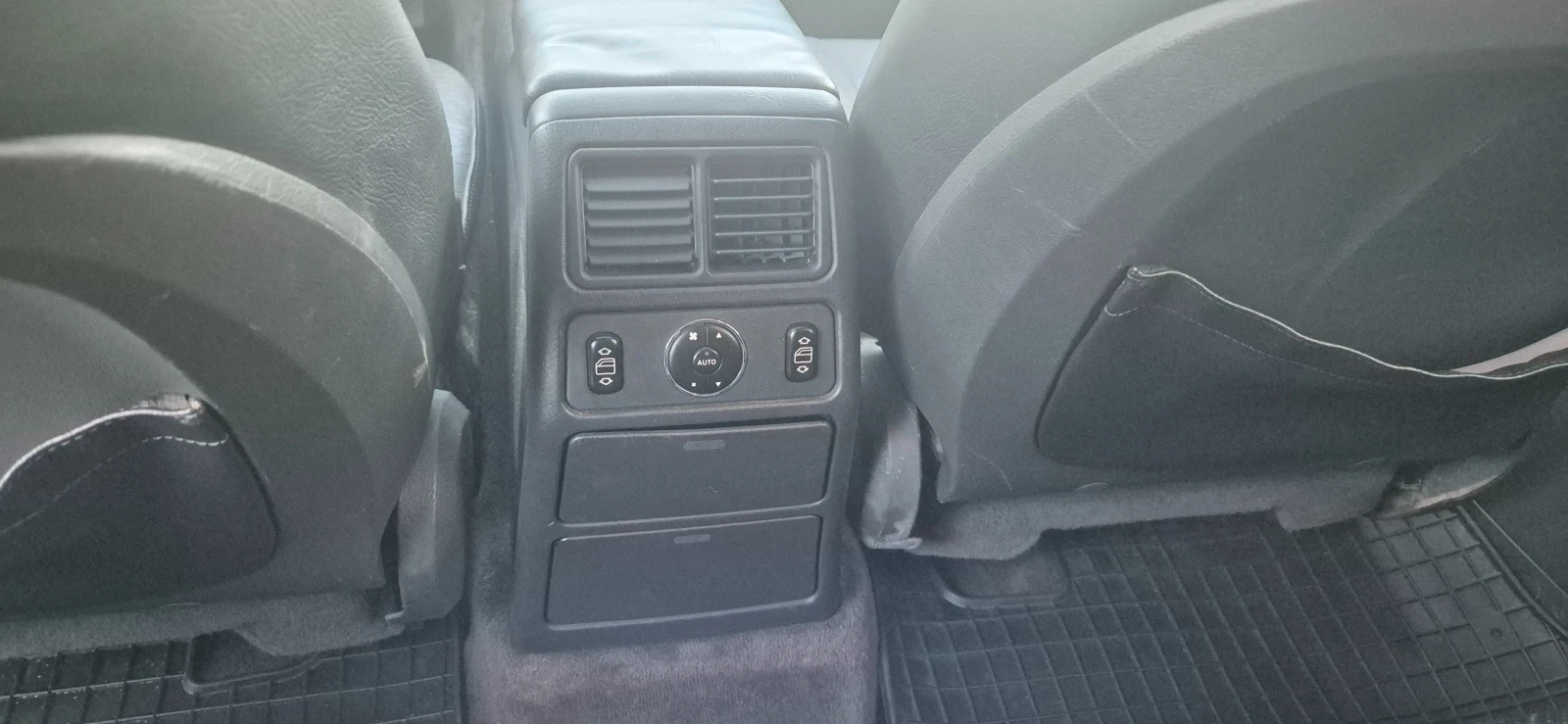 Mercedes-Benz ML 270 2.7cdi* NAVI* AVTOMAT* KOJA* 7места* Теглич, снимка 11 - Автомобили и джипове - 55779918