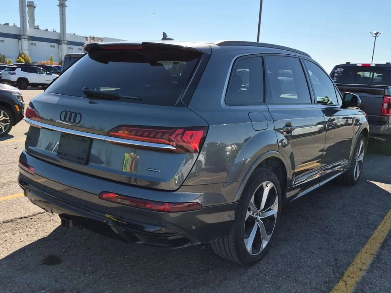 Audi Q7 * 55 Tfsi Quattro Progressiv * CARFAX *  | Mobile.bg � ����������� 3