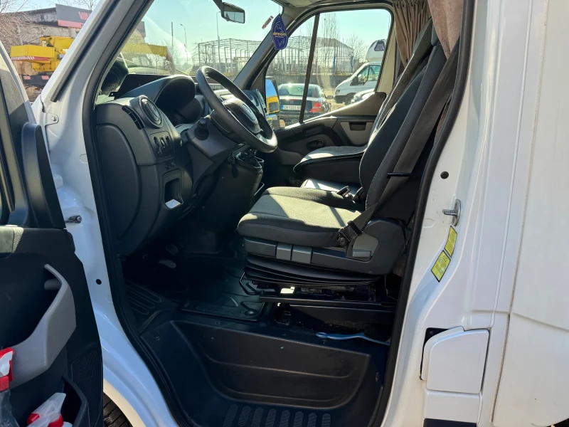 Renault Master 2.3 DCI 170, снимка 8 - Бусове и автобуси - 49413179