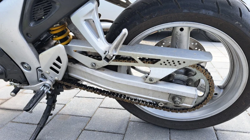 Suzuki SV 650, снимка 6 - Мотоциклети и мототехника - 52352170