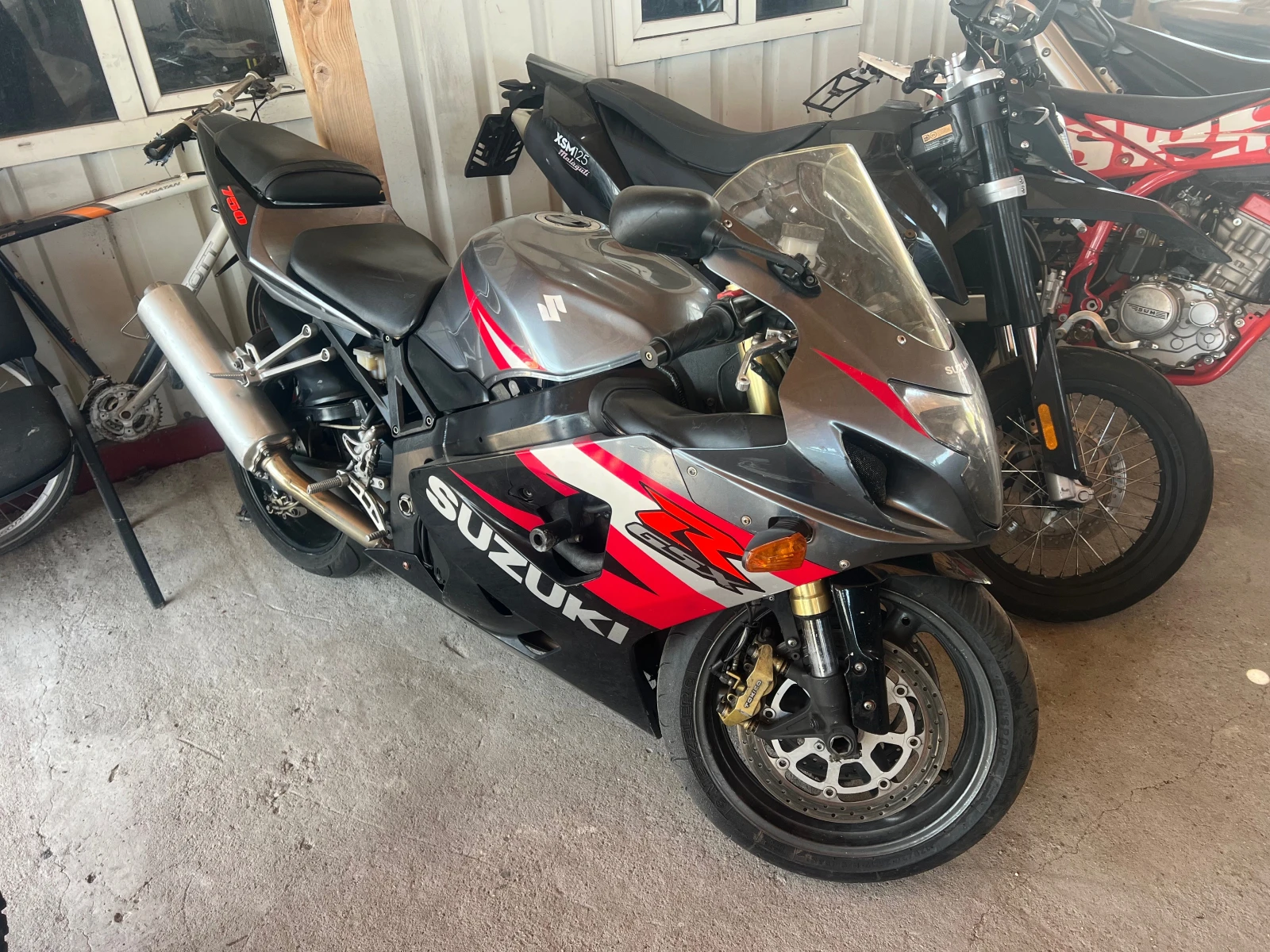 Suzuki Gsxr 750 Lizing