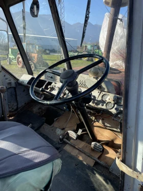 Трактор Т 150, снимка 2