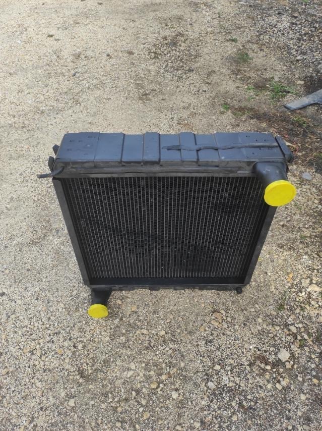 Меден воден радиатор за валяк, фадрома и др, снимка 1 - Части - 42968857