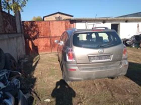 Toyota Corolla verso 2.0D4D 116kc 7места, снимка 5