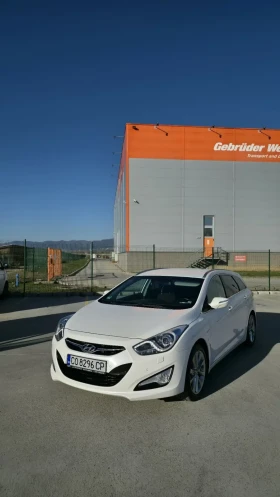 Hyundai I40 CW FIFA World Cup Edition * * * 1.7 CRDI NAVI, CAM, снимка 2