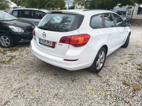 Opel Astra Sport tourer  2011g., снимка 3