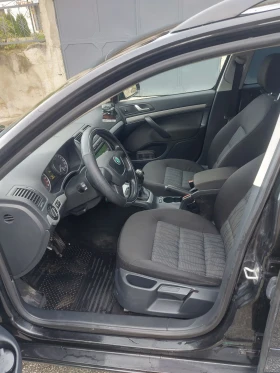Skoda Octavia 1.6tdi - 8299 лв. / 4243.21 € - 40287855 6