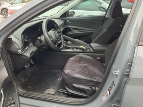 Hyundai Elantra 2.0L| CARFAX| PANORAMA| LANE ASSIST| , снимка 8