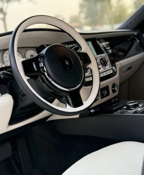 Rolls-Royce Ghost Bracket Helios Interior | Auto.bg — изображение 12