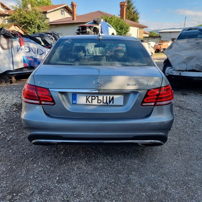 Mercedes-Benz E 300 hybrid AMG packet , снимка 8 - Автомобили и джипове - 46462900