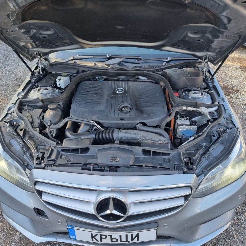Mercedes-Benz E 300 hybrid AMG packet , снимка 15 - Автомобили и джипове - 46462900