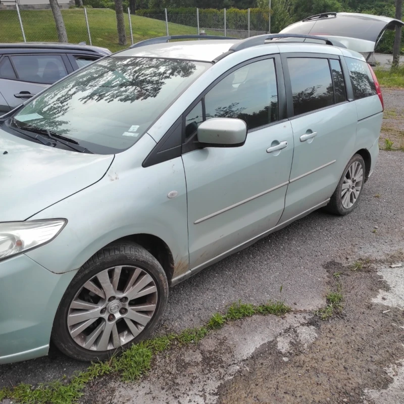 Mazda 5 2.0, снимка 3 - Автомобили и джипове - 47967519