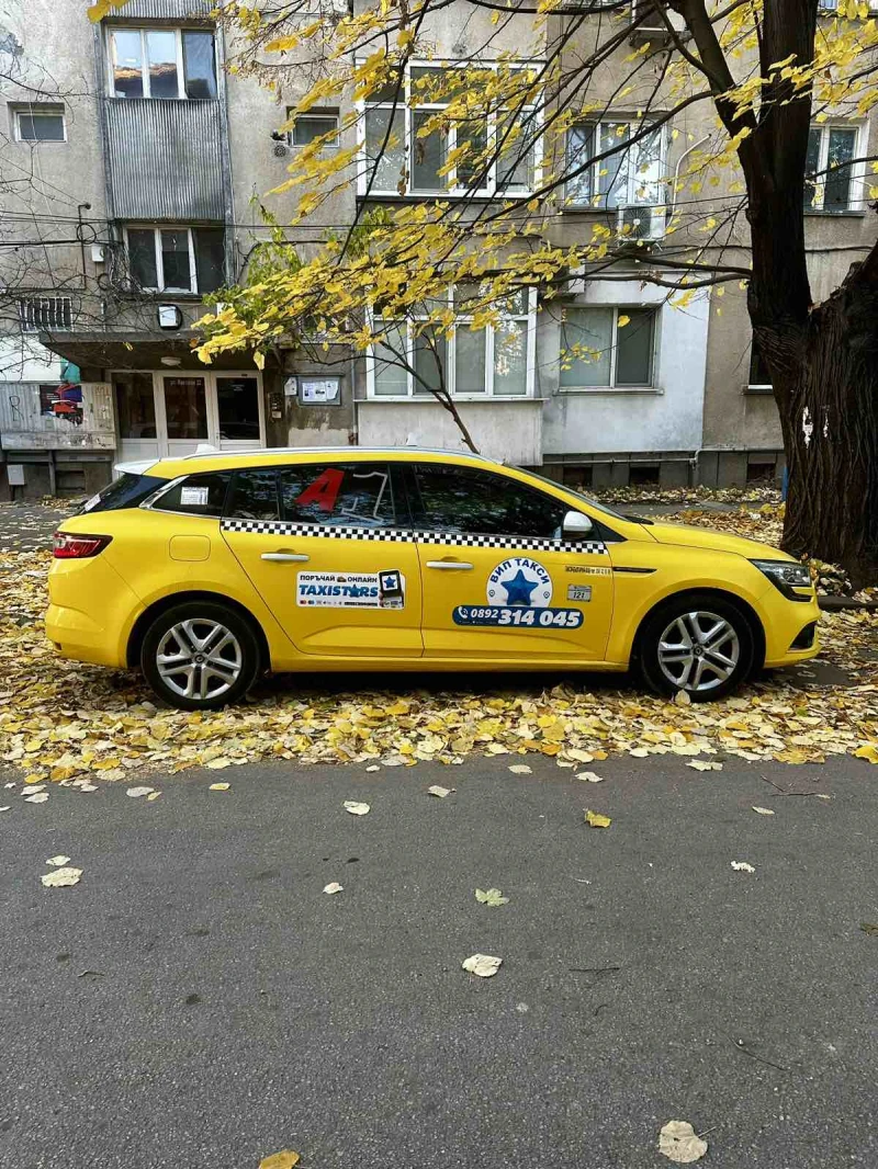 Renault Megane 1.5 DCI, снимка 7 - Автомобили и джипове - 48781890