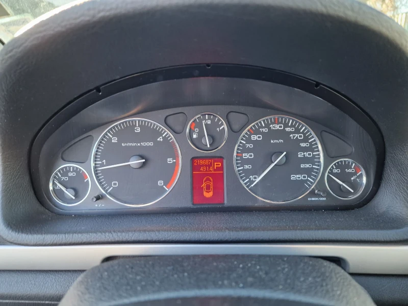 Peugeot 407 2.0HDI AUTOMATIC , снимка 12 - Автомобили и джипове - 49384710