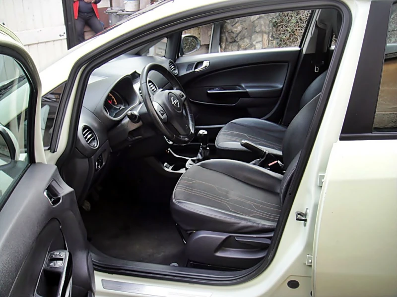 Opel Corsa 1.2 ГЕРМАНИЯ, снимка 8 - Автомобили и джипове - 49413856