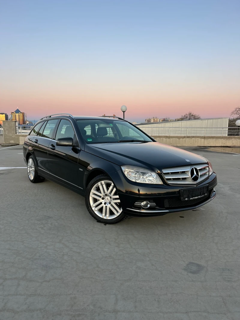 Mercedes-Benz C 180 KOMPRESSOR // AVANTGARDE // АВТОМАТИК // , снимка 1 - Автомобили и джипове - 49572044