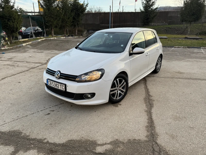 VW Golf 1.6 90 k.s, снимка 1 - Автомобили и джипове - 49600294