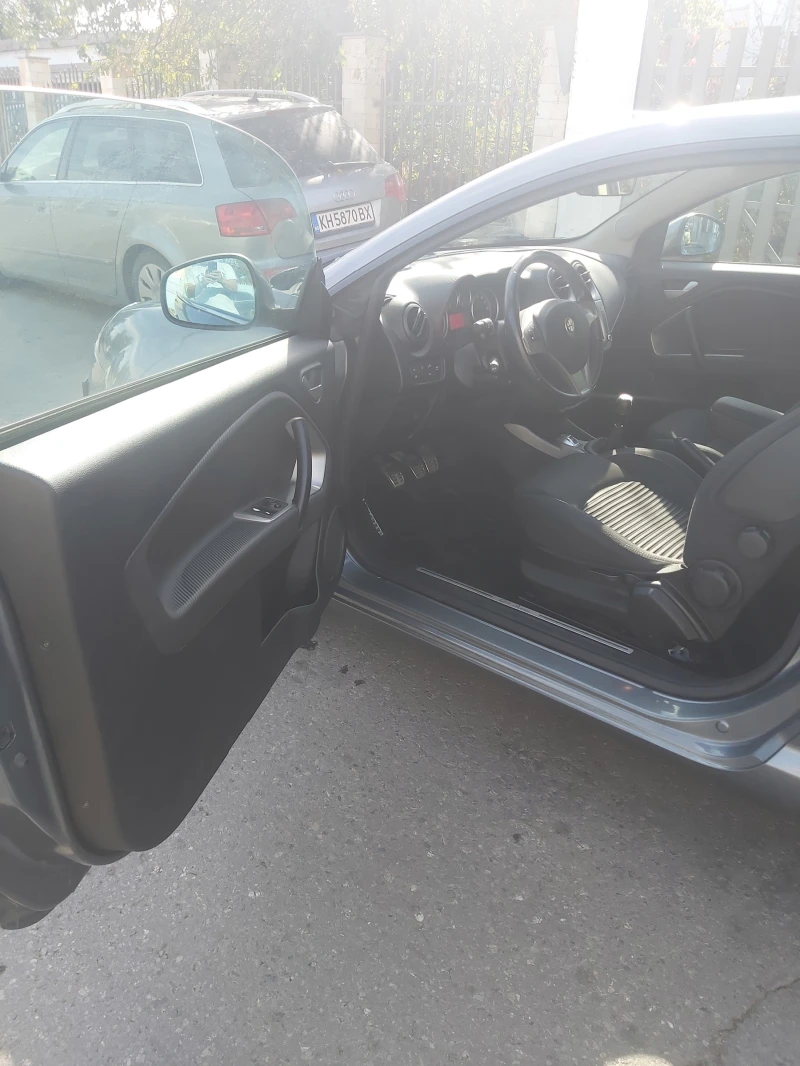 Alfa Romeo MiTo, снимка 7 - Автомобили и джипове - 52219788