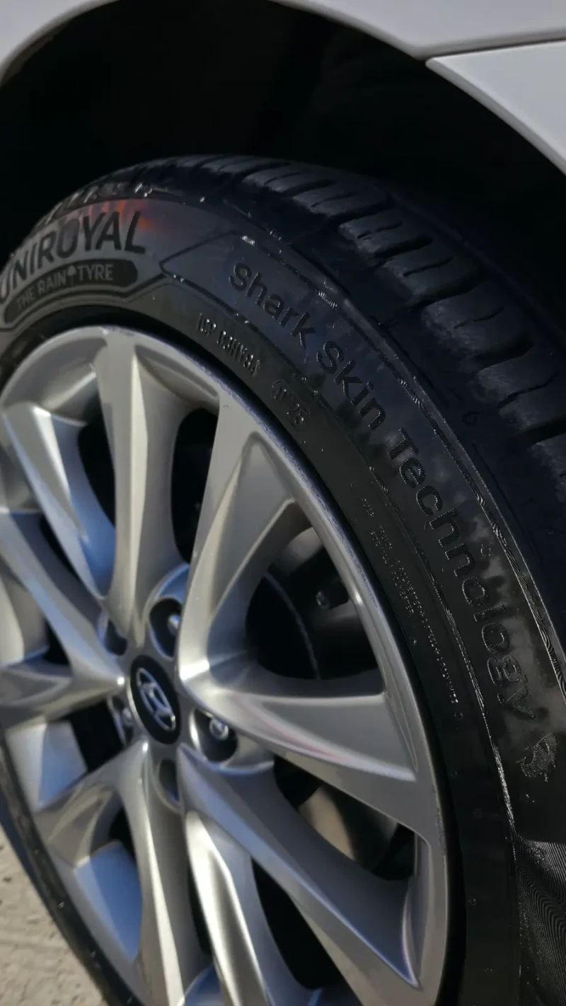 Hyundai I40 CW FIFA World Cup Edition * * * 1.7 CRDI NAVI, CAM, снимка 6 - Автомобили и джипове - 52268451