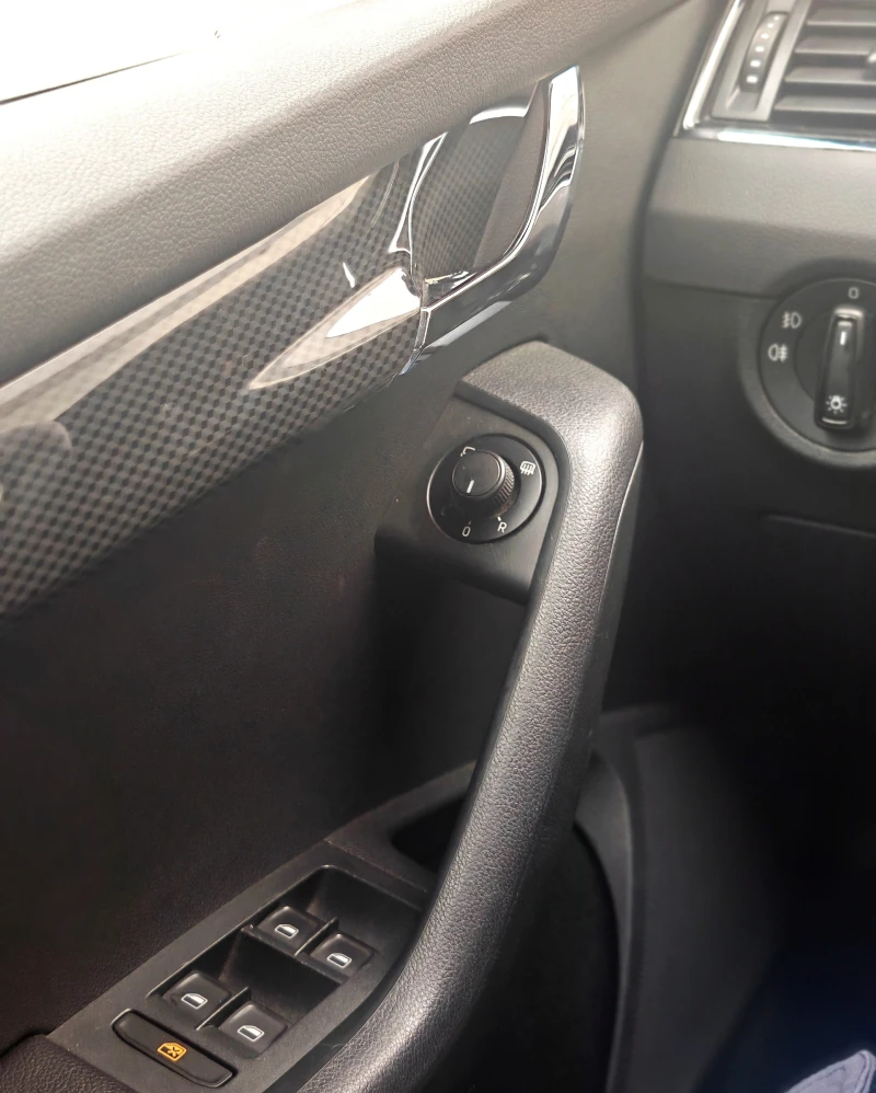 Skoda Octavia VRS/NAVI DSG 6, снимка 10 - Автомобили и джипове - 52356877