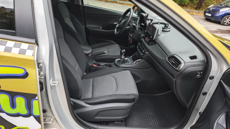 Hyundai I30, снимка 13 - Автомобили и джипове - 52484270