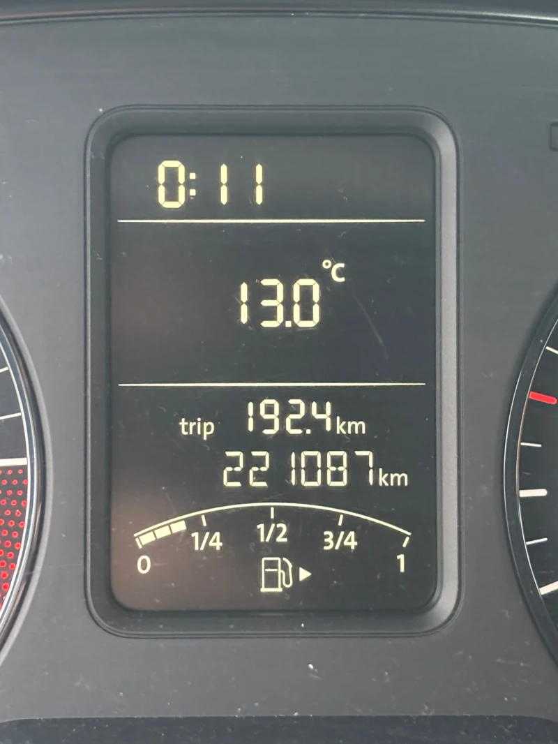 VW Polo, снимка 9 - Автомобили и джипове - 52738653