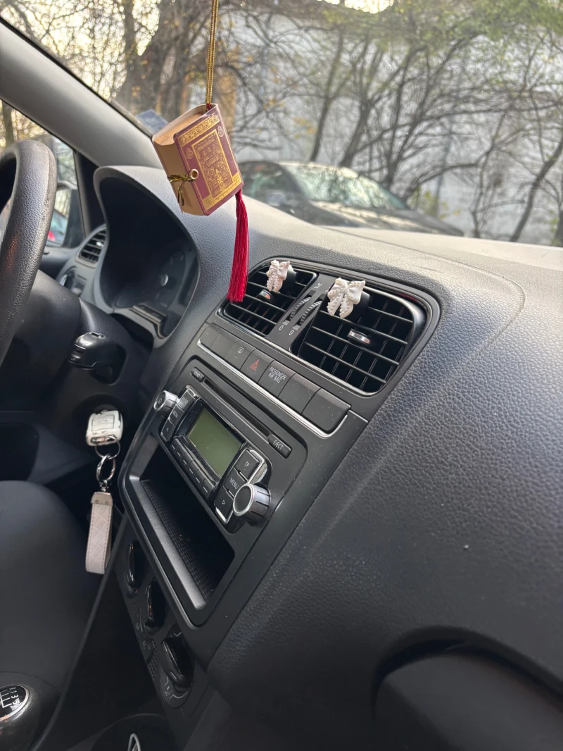 VW Polo, снимка 3 - Автомобили и джипове - 52738653