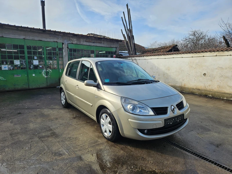 Renault Scenic 1.5 dCI, снимка 4 - Автомобили и джипове - 53262523