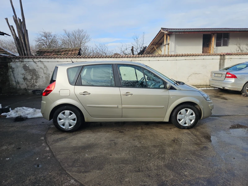 Renault Scenic 1.5 dCI, снимка 5 - Автомобили и джипове - 53262523