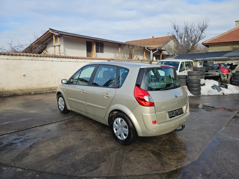 Renault Scenic 1.5 dCI, снимка 8 - Автомобили и джипове - 53262523