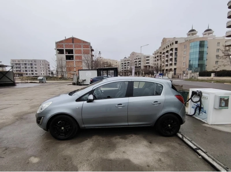 Opel Corsa, снимка 5 - Автомобили и джипове - 53594785