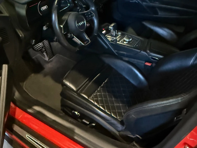 Audi R8 2017 QUATTRO * БЕЗ ПЪРВОНАЧАЛНА ВНОСКА*  - изображение 7