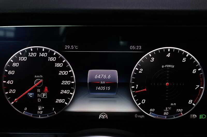 Mercedes-Benz E 300 4MATIC* DIGITAL* BURMESTER* ПАНОРАМА - изображение 10