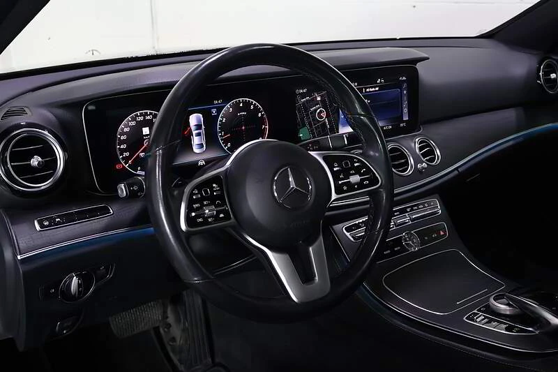 Mercedes-Benz E 300 4MATIC* DIGITAL* BURMESTER* ПАНОРАМА - изображение 8