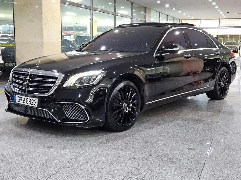 Mercedes-Benz S 500
