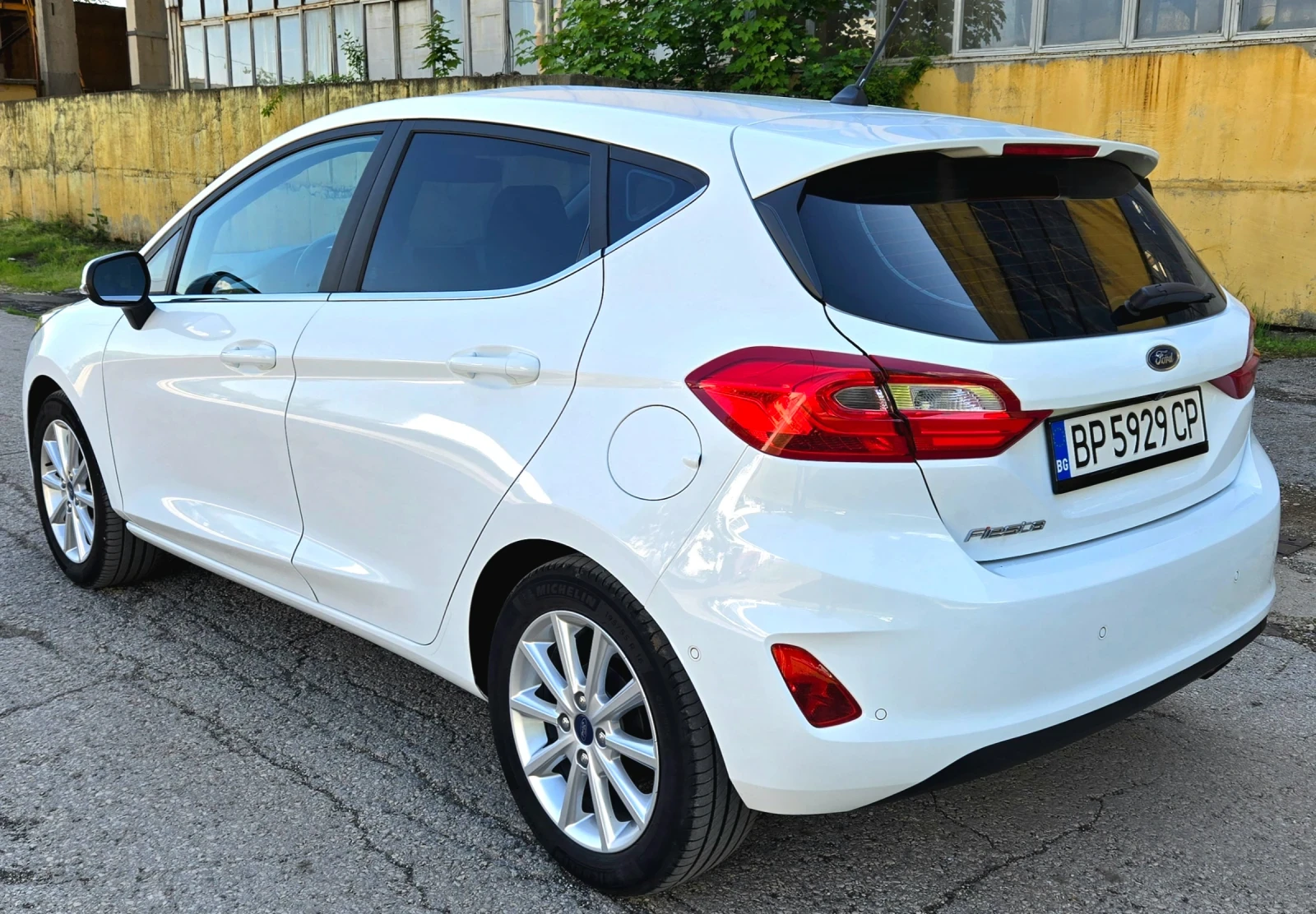 Ford Fiesta 1.5d/TITANIUM/ NAVI/CAMERA/DISTRONIC/PDC/B&O - изображение 6
