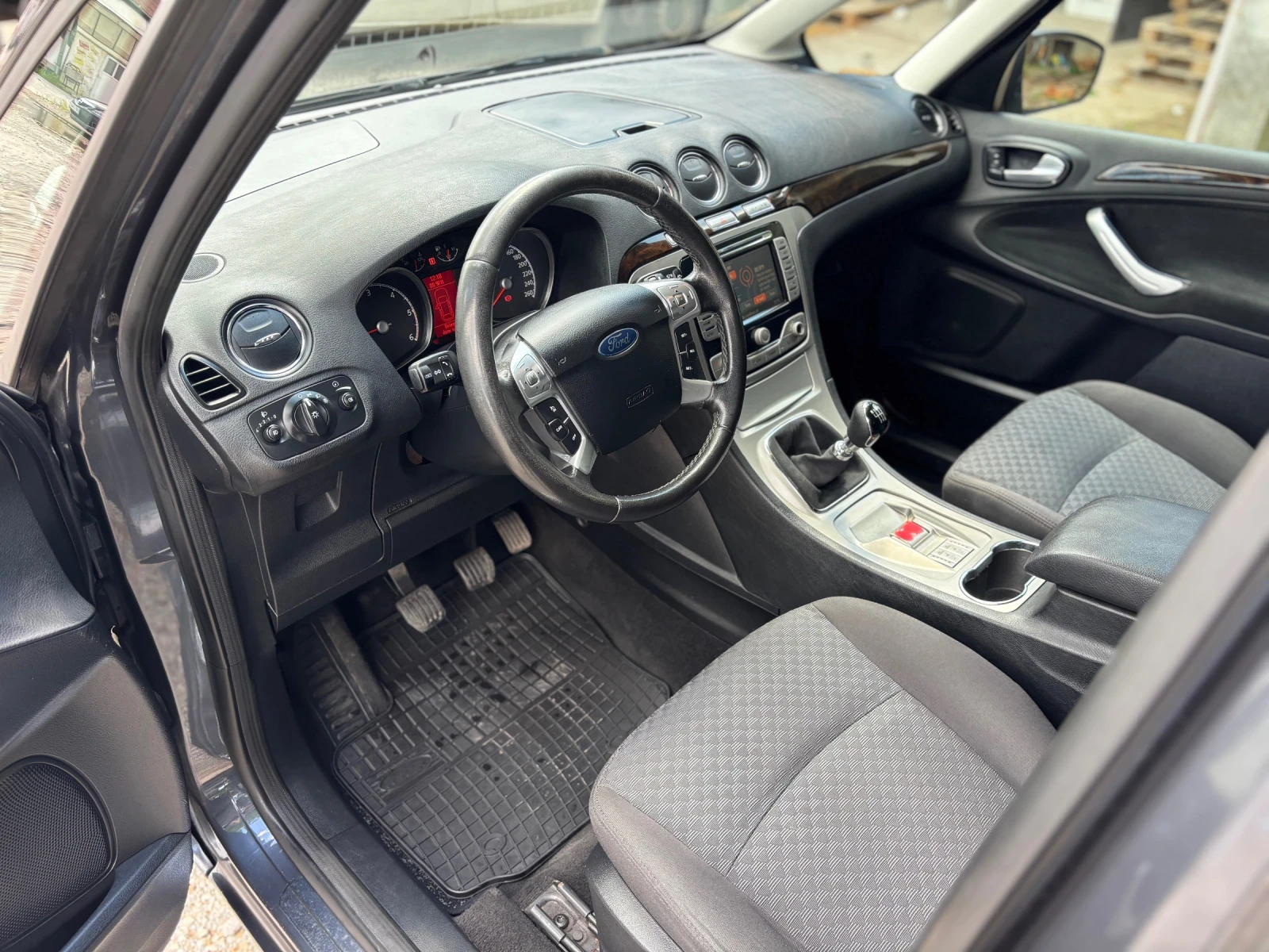 Ford Galaxy 2.0 TDCI * CHIA*  - изображение 9