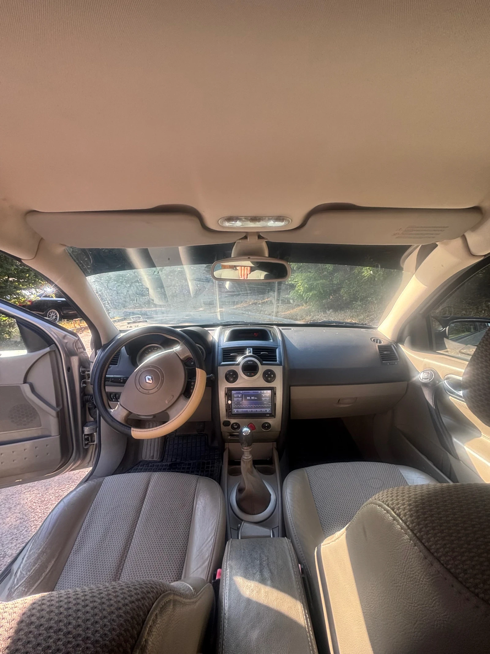 Renault Megane 1.9 dCi - изображение 8