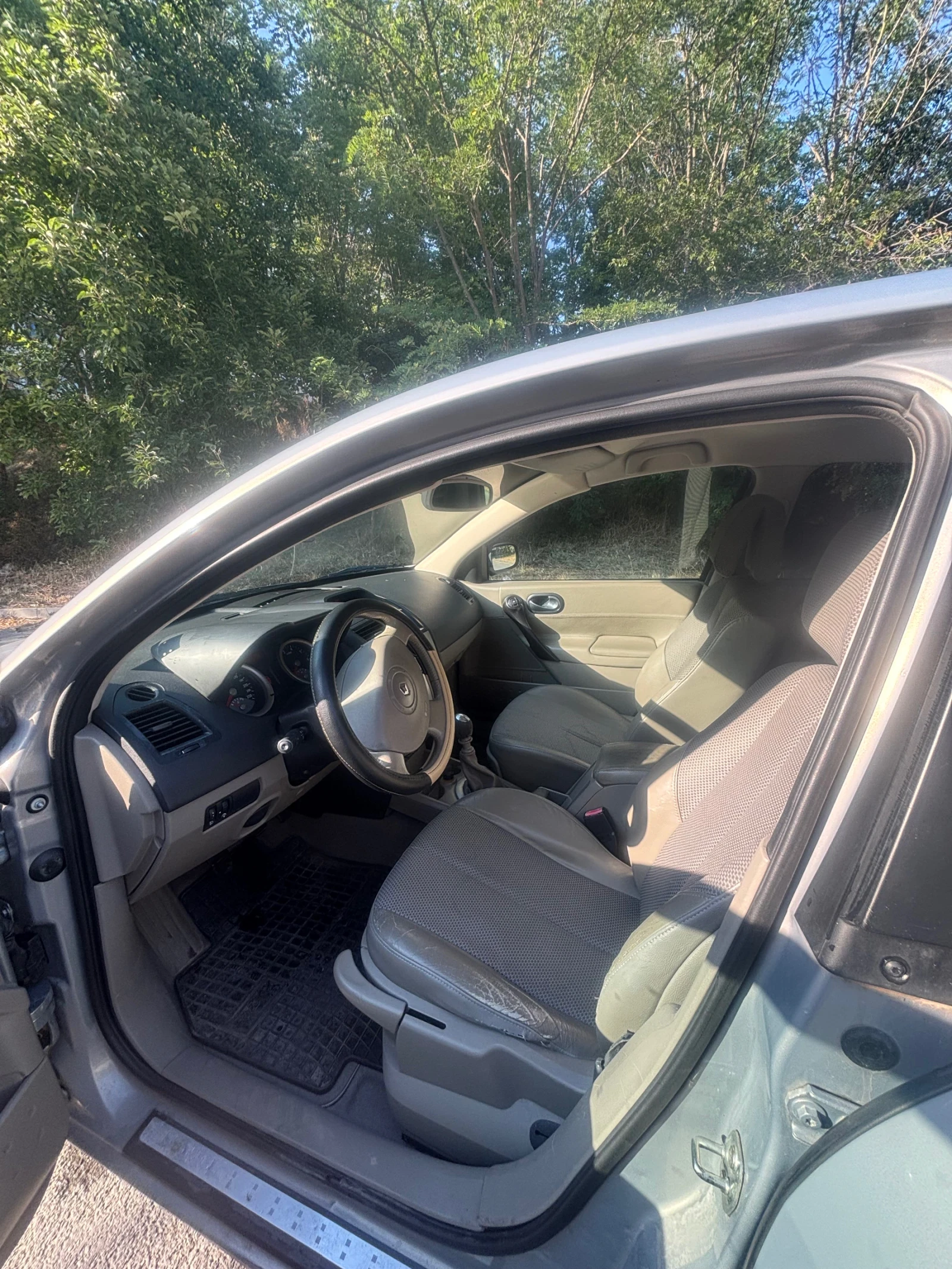Renault Megane 1.9 dCi - изображение 7