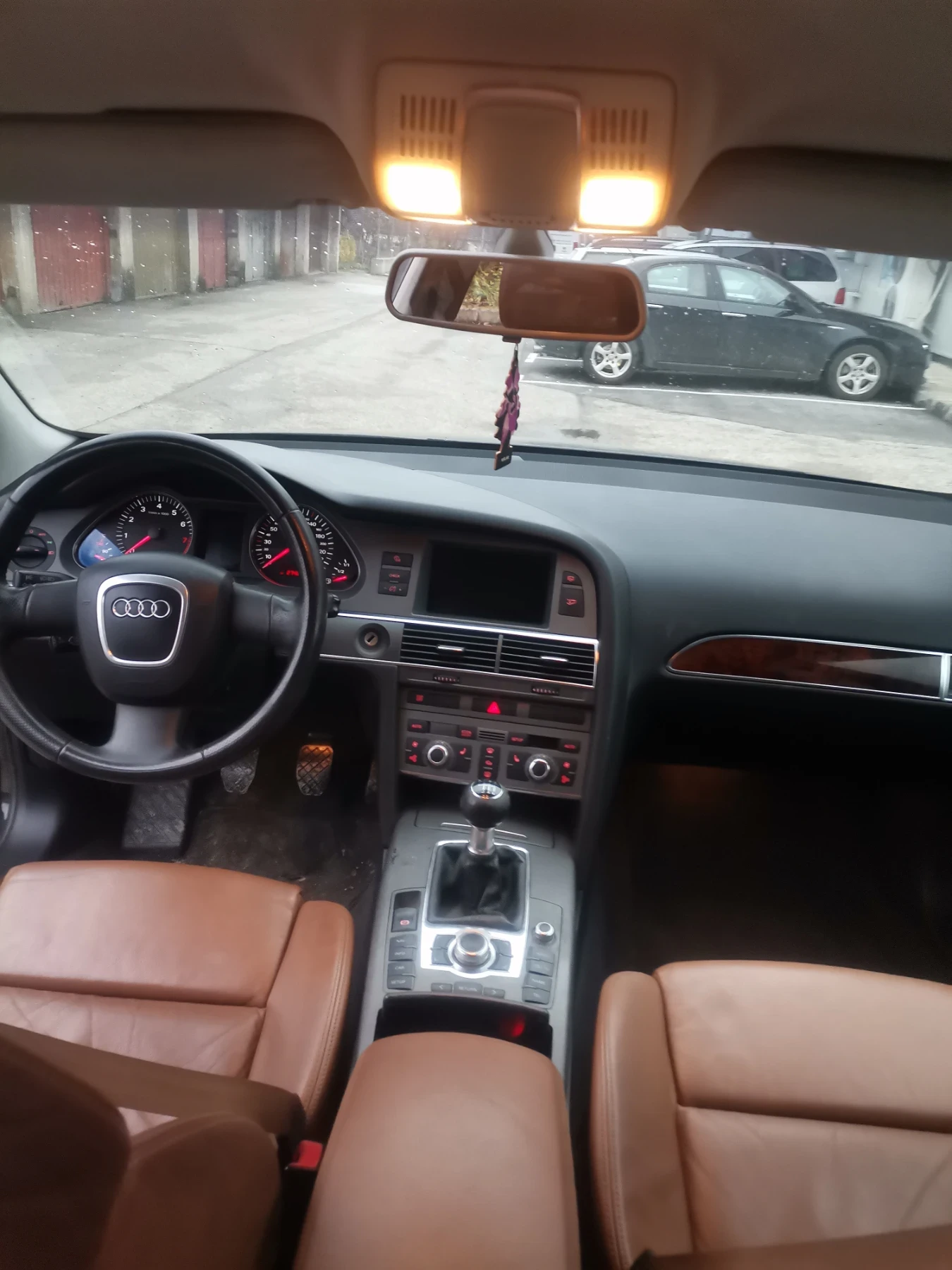 Audi A6 2.4i  | Mobile.bg   12