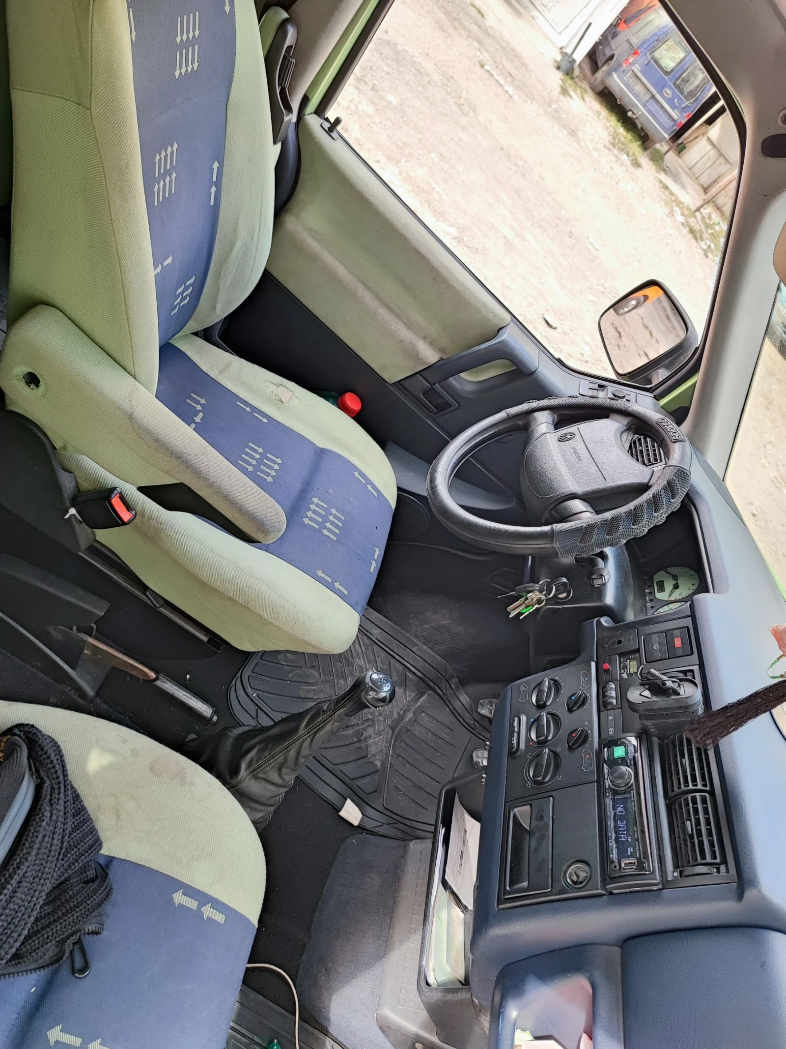 VW Multivan  - изображение 5