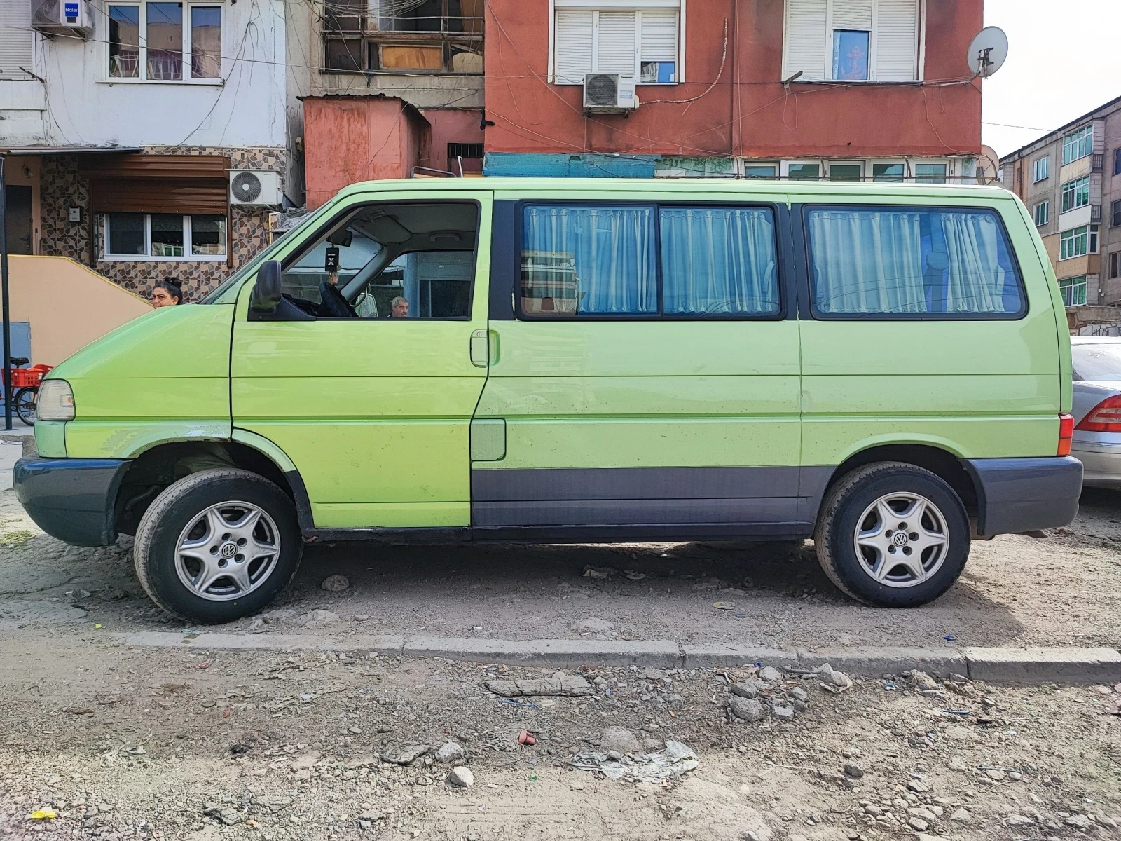VW Multivan  - изображение 2