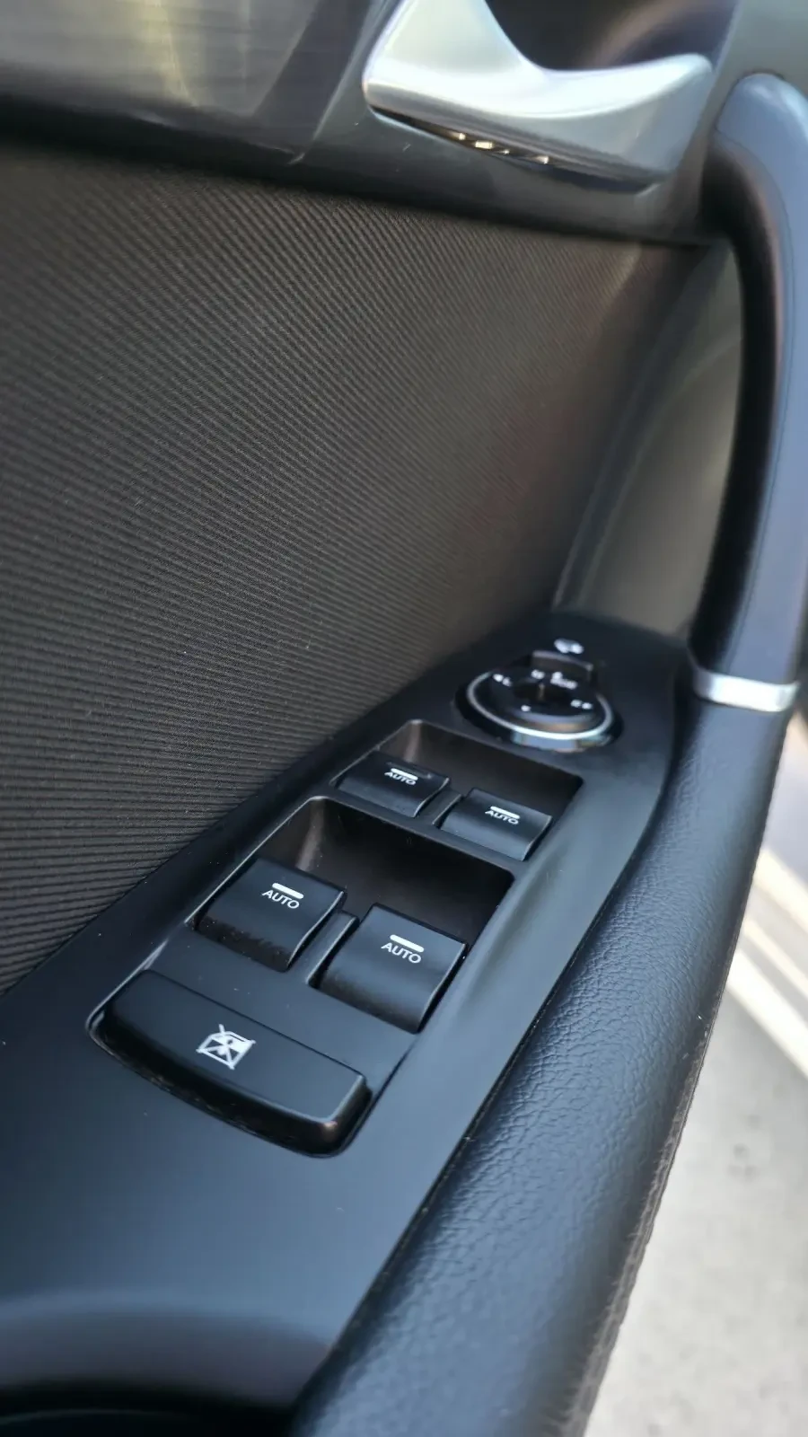 Hyundai I40 CW FIFA World Cup Edition * * * 1.7 CRDI NAVI, CAM | Mobile.bg   11