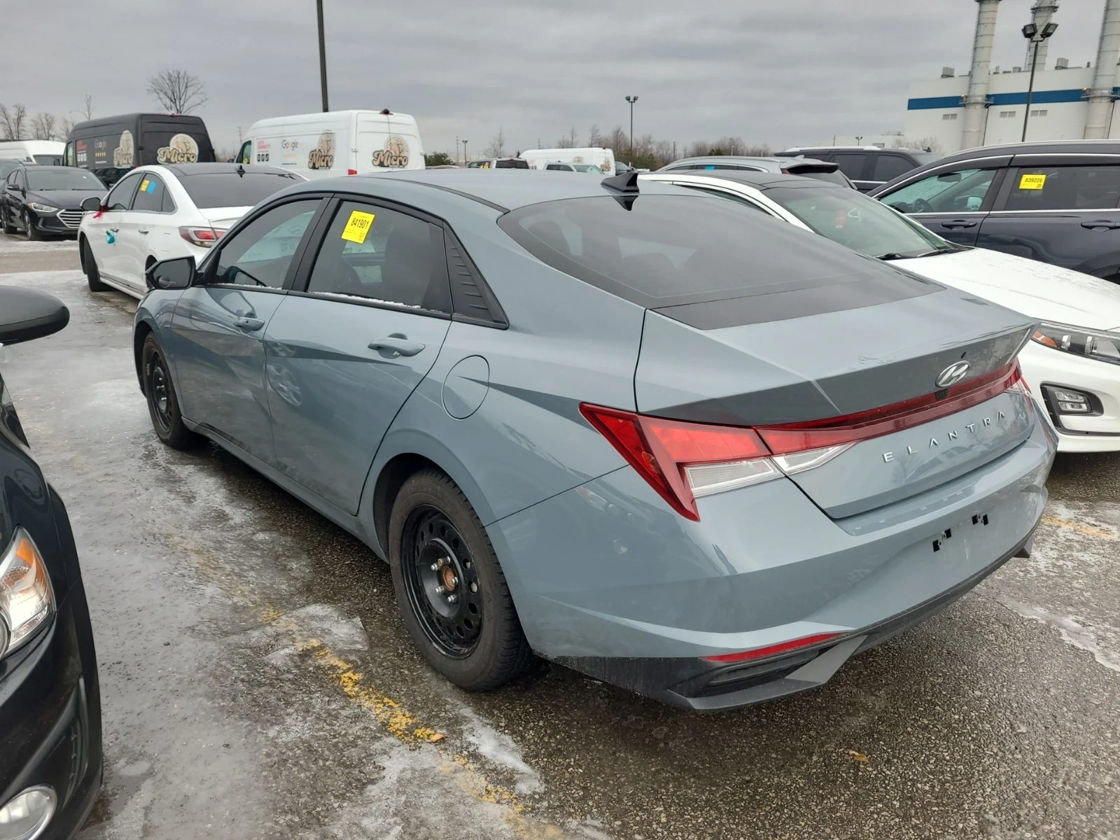 Hyundai Elantra 2.0L| CARFAX| PANORAMA| LANE ASSIST|  - изображение 4