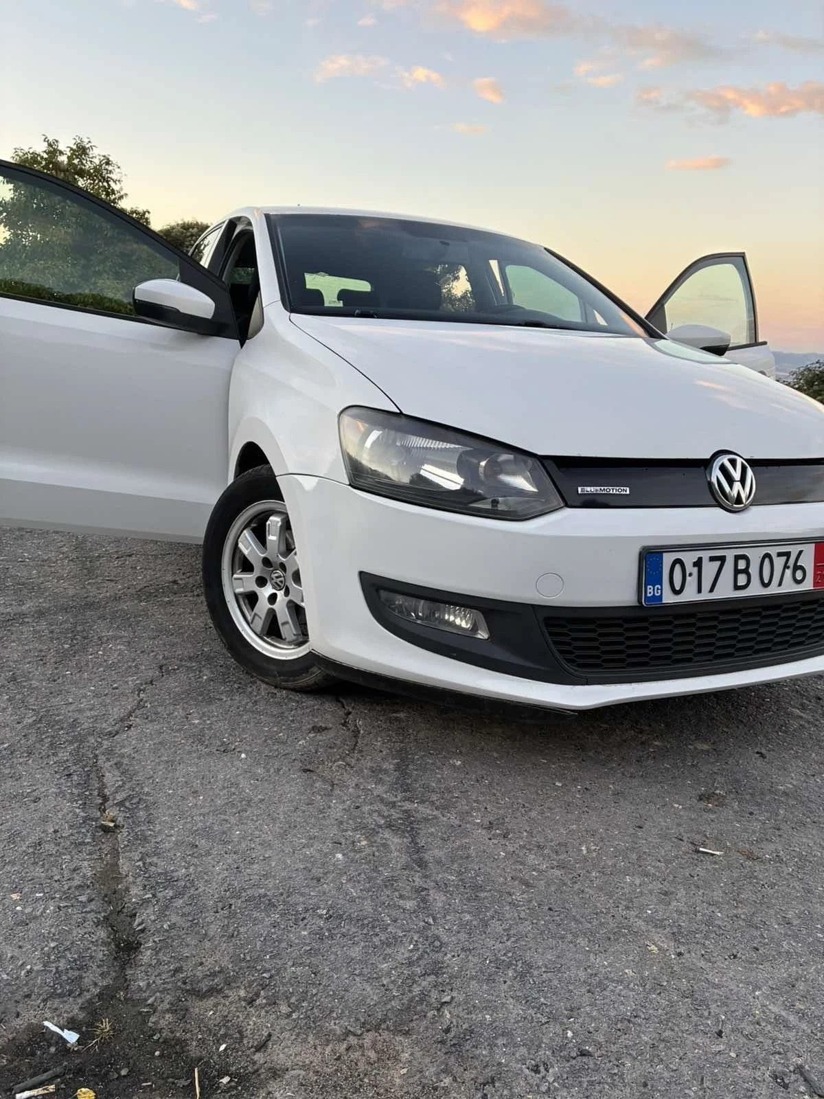 VW Polo, снимка 16 - Автомобили и джипове - 55787042