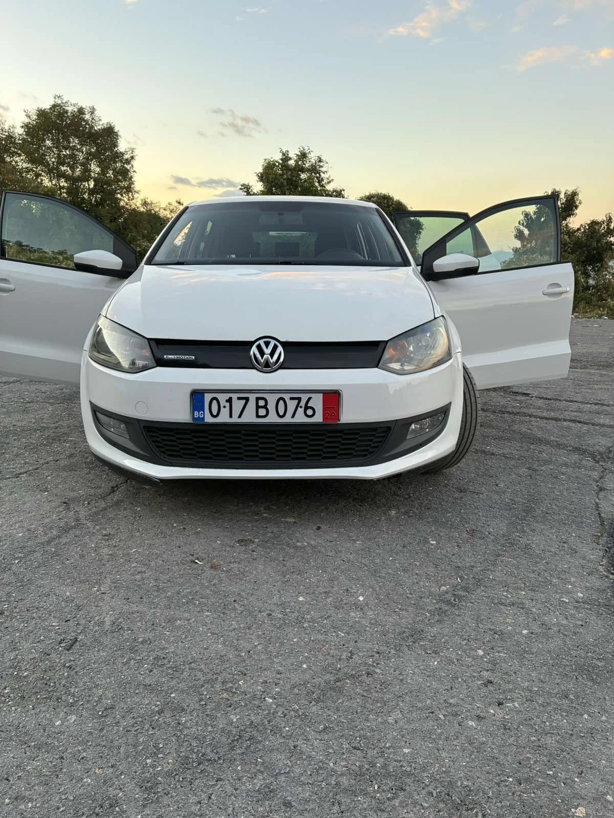 VW Polo, снимка 17 - Автомобили и джипове - 55787042