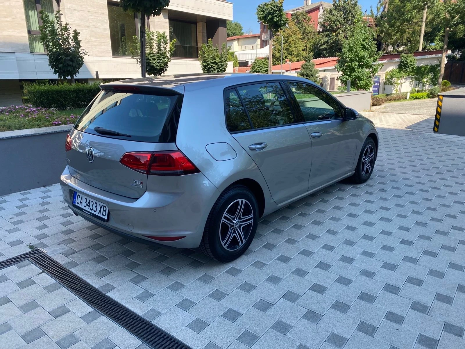 VW Golf, снимка 5 - Автомобили и джипове - 53778052