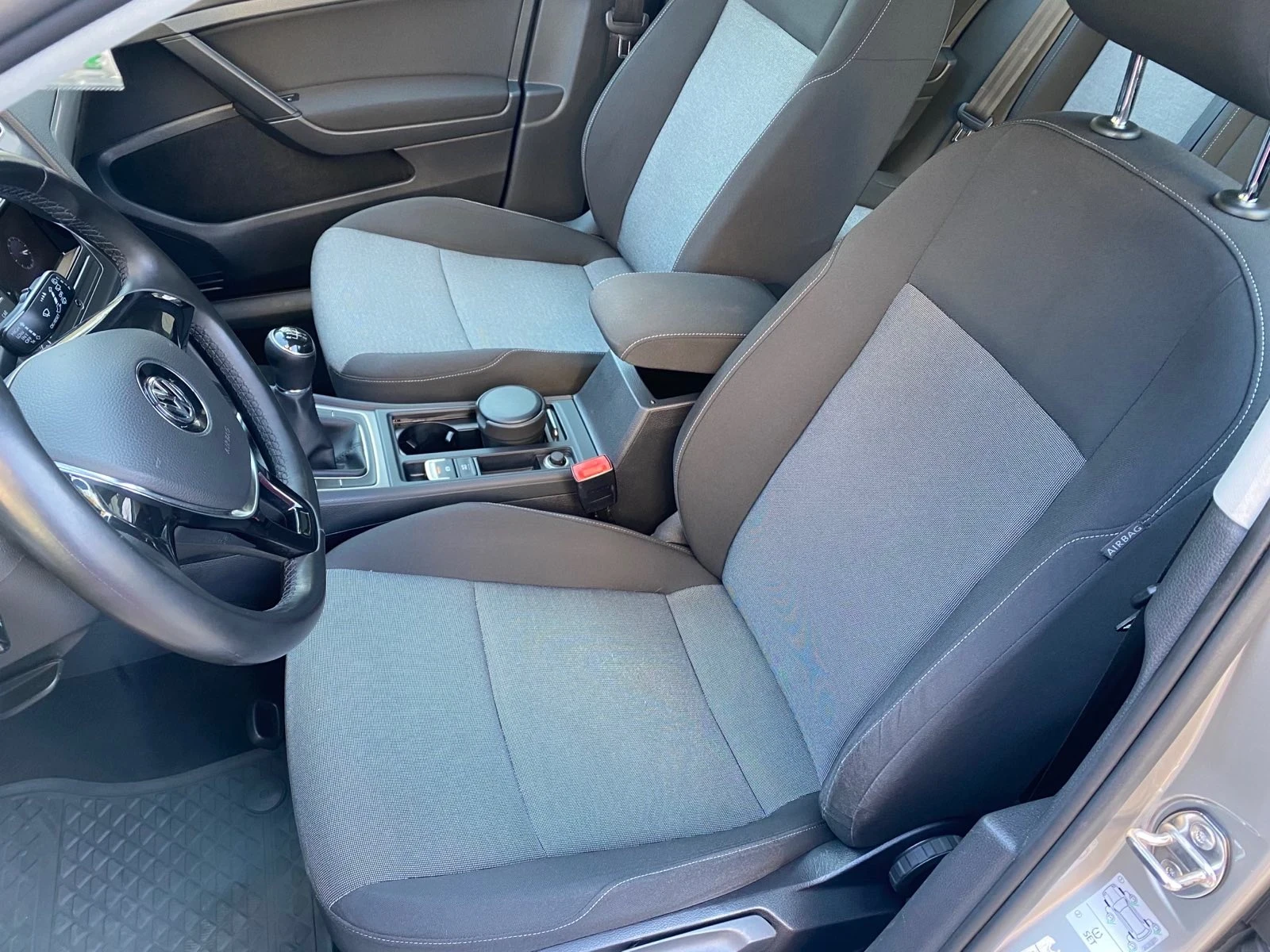 VW Golf, снимка 8 - Автомобили и джипове - 53778052